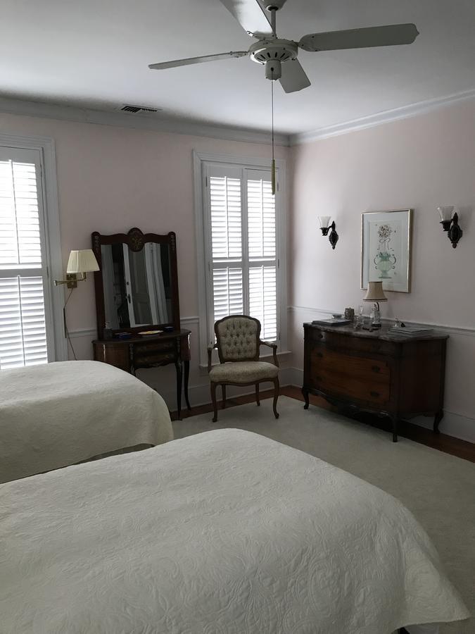 Springwood Inn Anniston Quarto foto